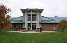 Kathleen Ross Building on Toppenish campus